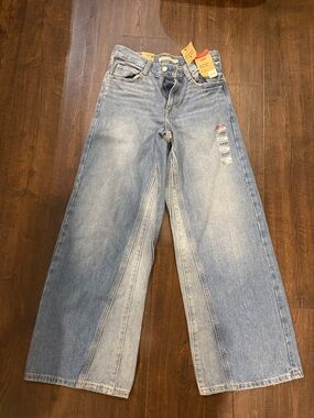 Levi's Light Wash Blue Wide-Leg Flare Jeans